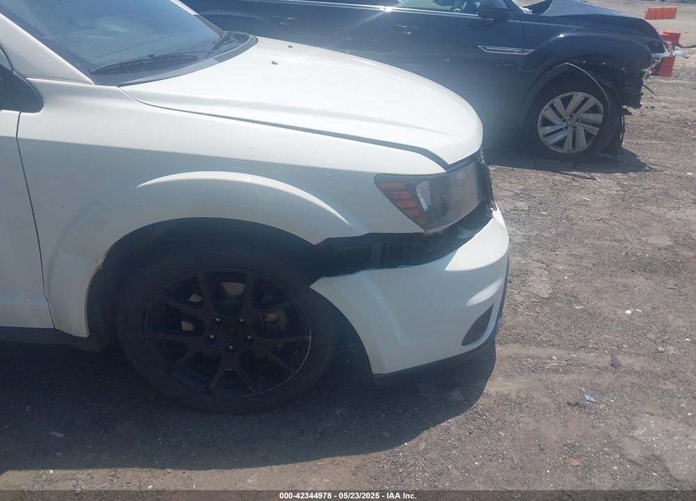 2016 DODGE JOURNEY VIN: 3C4PDCBB9GT207731