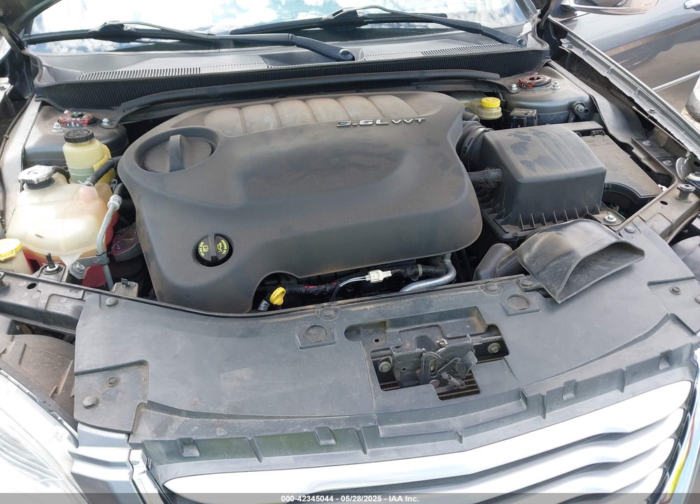 2013 CHRYSLER 200 VIN: 1C3CCBCG5DN607792