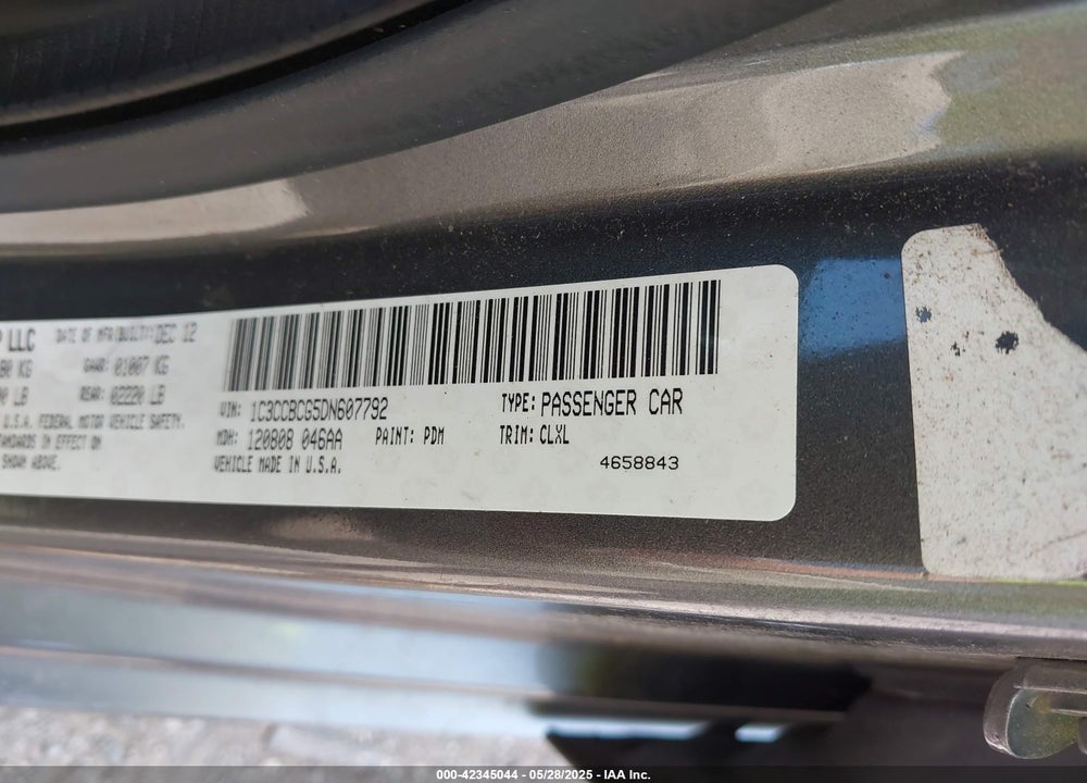 2013 CHRYSLER 200 VIN: 1C3CCBCG5DN607792