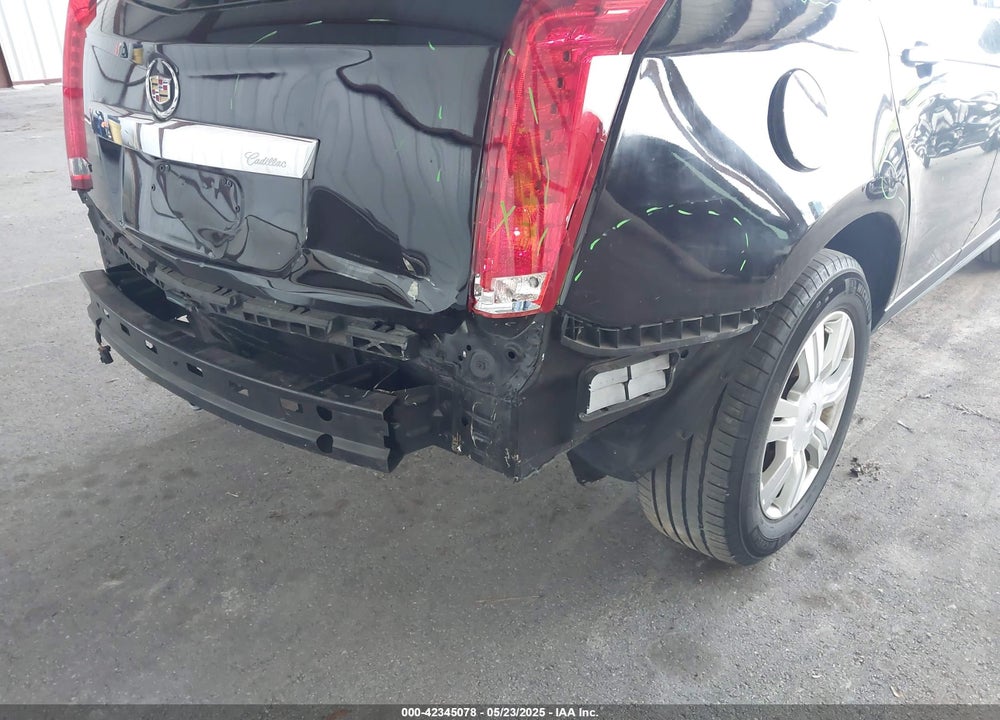2011 CADILLAC SRX LUXURY COLLECTION VIN: 3GYFNAEY9BS653352