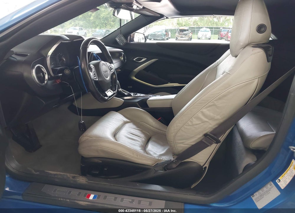 2016 CHEVROLET CAMARO VIN: 1G1FD3DX1G0173519