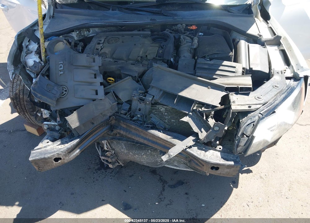 2014 VOLKSWAGEN PASSAT VIN: 1VWBN7A35EC100691