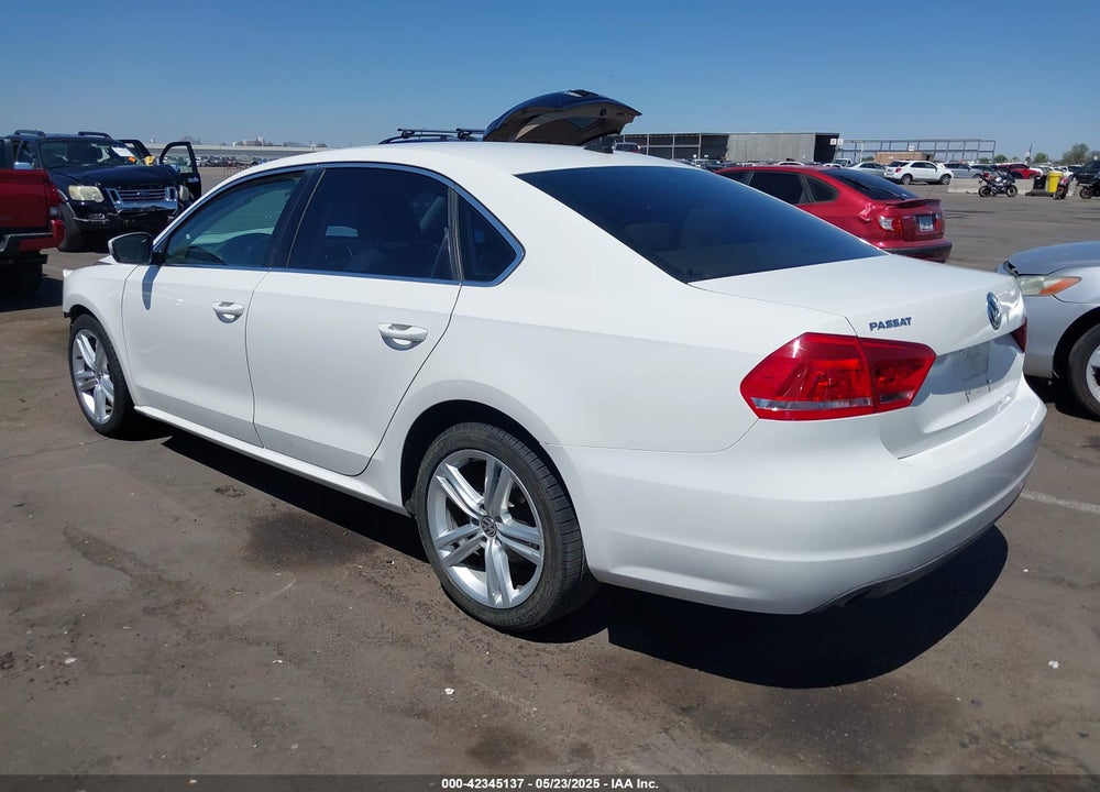 2014 VOLKSWAGEN PASSAT VIN: 1VWBN7A35EC100691
