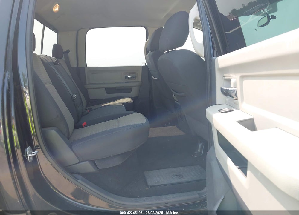 2010 DODGE RAM 2500 VIN: 3D7TT2CT5AG121647