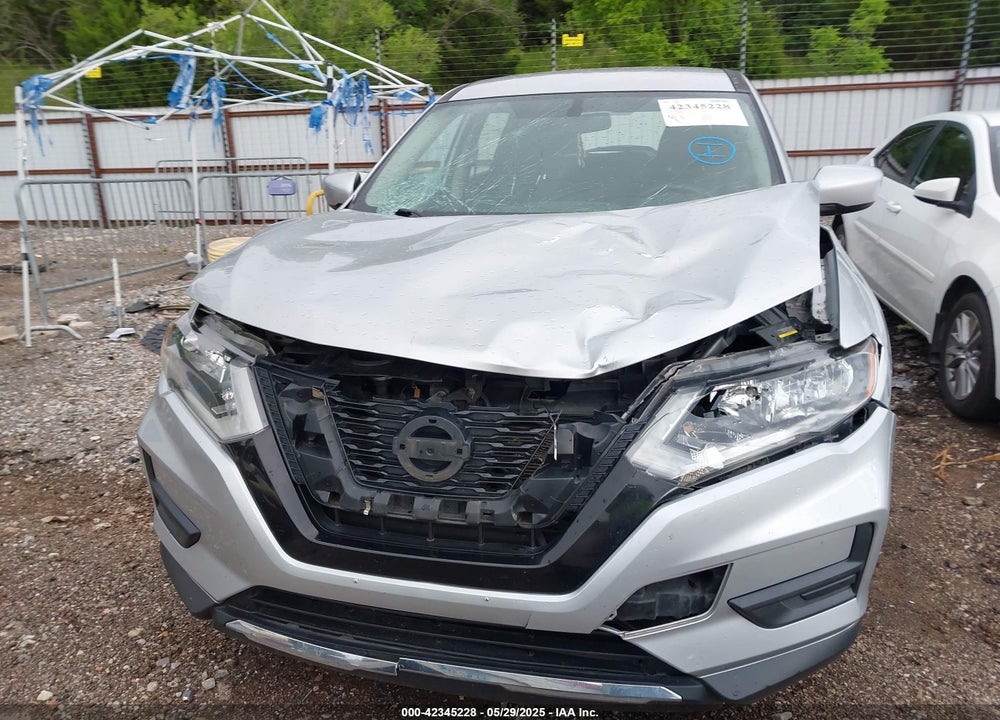 2017 NISSAN ROGUE VIN: JN8AT2MV1HW258554