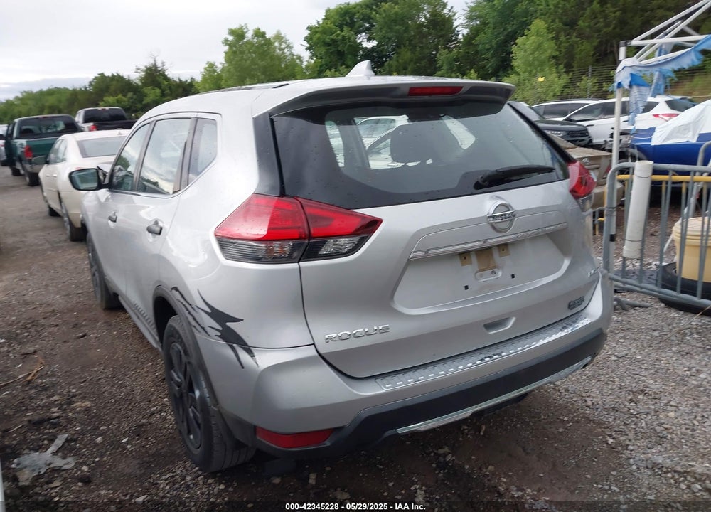 2017 NISSAN ROGUE VIN: JN8AT2MV1HW258554