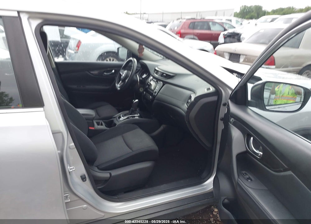 2017 NISSAN ROGUE VIN: JN8AT2MV1HW258554