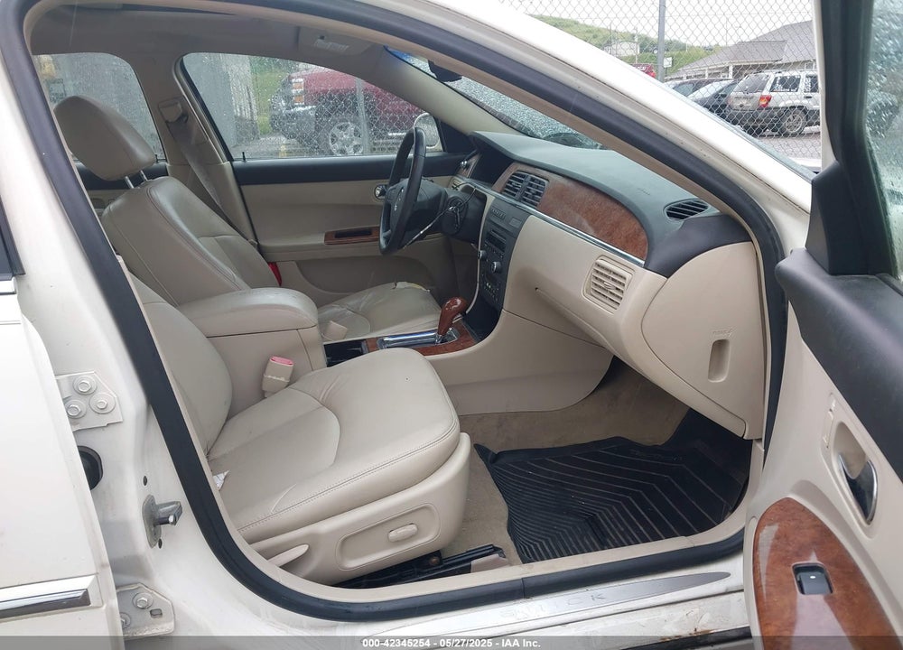 2006 BUICK LACROSSE VIN: 2G4WE587561242592