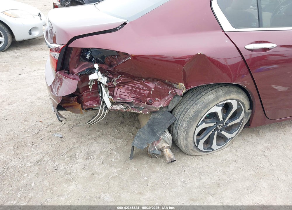 2016 HONDA ACCORD VIN: 1HGCR2F76GA149506