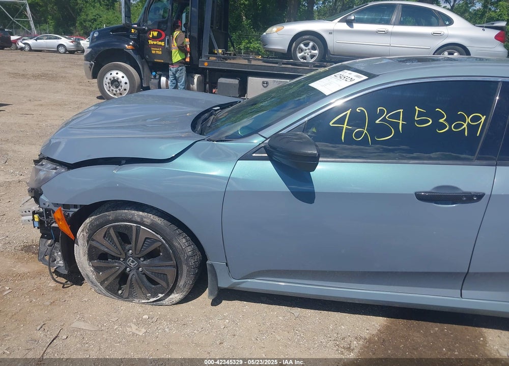 2018 HONDA CIVIC VIN: SHHFK7H56JU211363