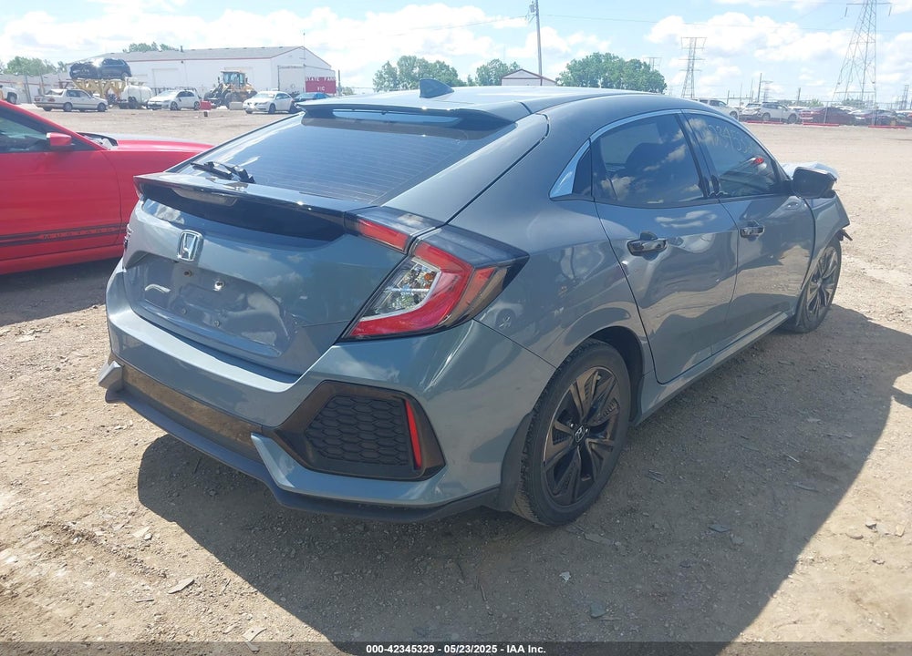 2018 HONDA CIVIC VIN: SHHFK7H56JU211363