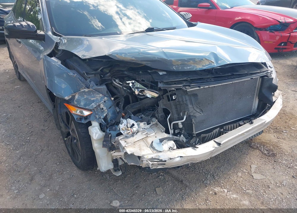 2018 HONDA CIVIC VIN: SHHFK7H56JU211363