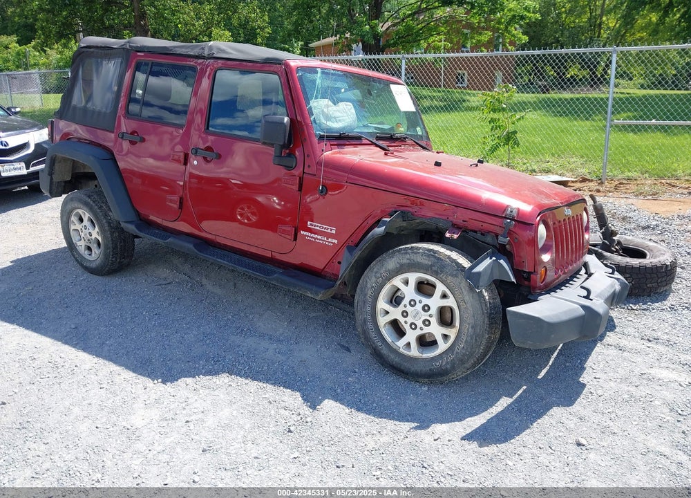2013 JEEP WRANGLER UNLIMITED SPORT VIN: 1C4HJWDG1DL584083
