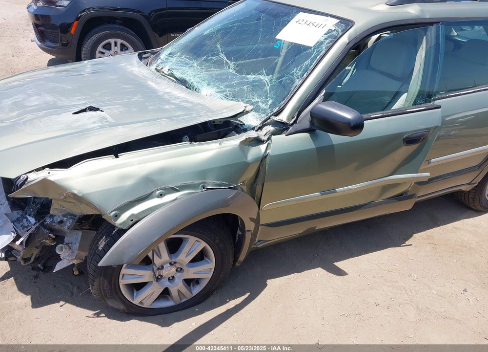 2005 SUBARU OUTBACK VIN: 4S4BP61C457307469