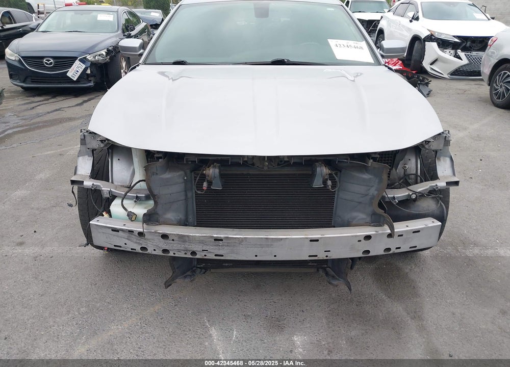 2017 DODGE CHARGER VIN: 2C3CDXCT2HH524990