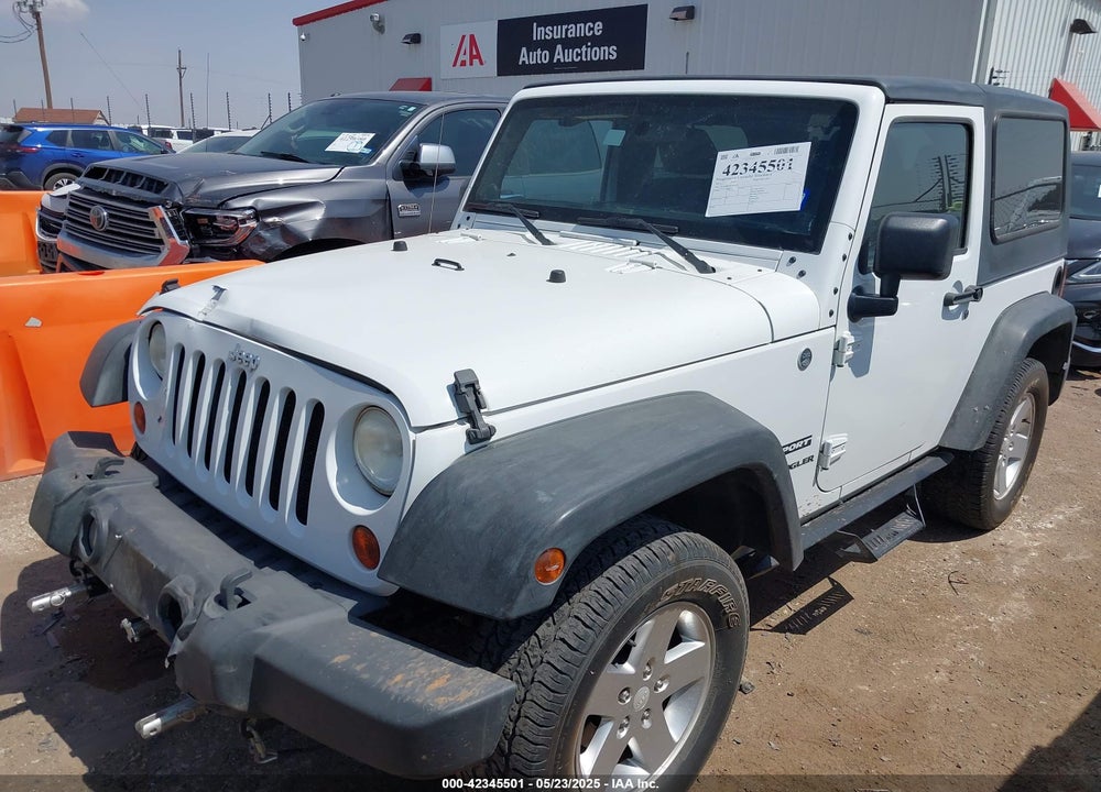 2011 JEEP WRANGLER / VIN: 1J4AA2D10BL605132