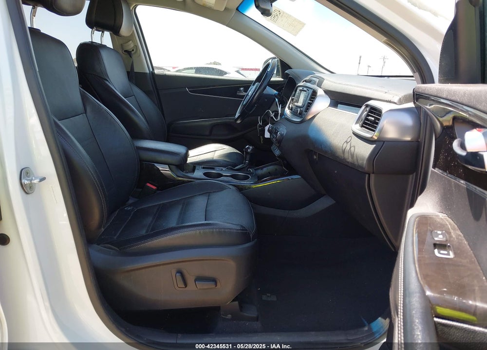 2016 KIA SORENTO 2.0T EX VIN: 5XYPH4A16GG126972