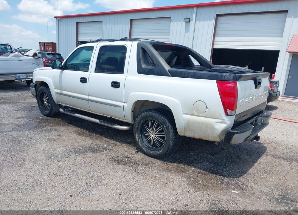 2005 CHEVROLET AVALANCHE 1500 LS VIN: 3GNEC12Z15G267981