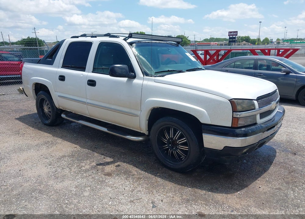 2005 CHEVROLET AVALANCHE 1500 LS VIN: 3GNEC12Z15G267981