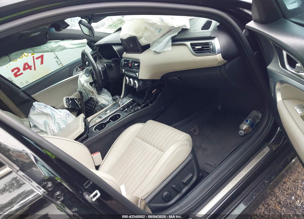 2023 GENESIS G70 VIN: KMTG34TA0PU109208