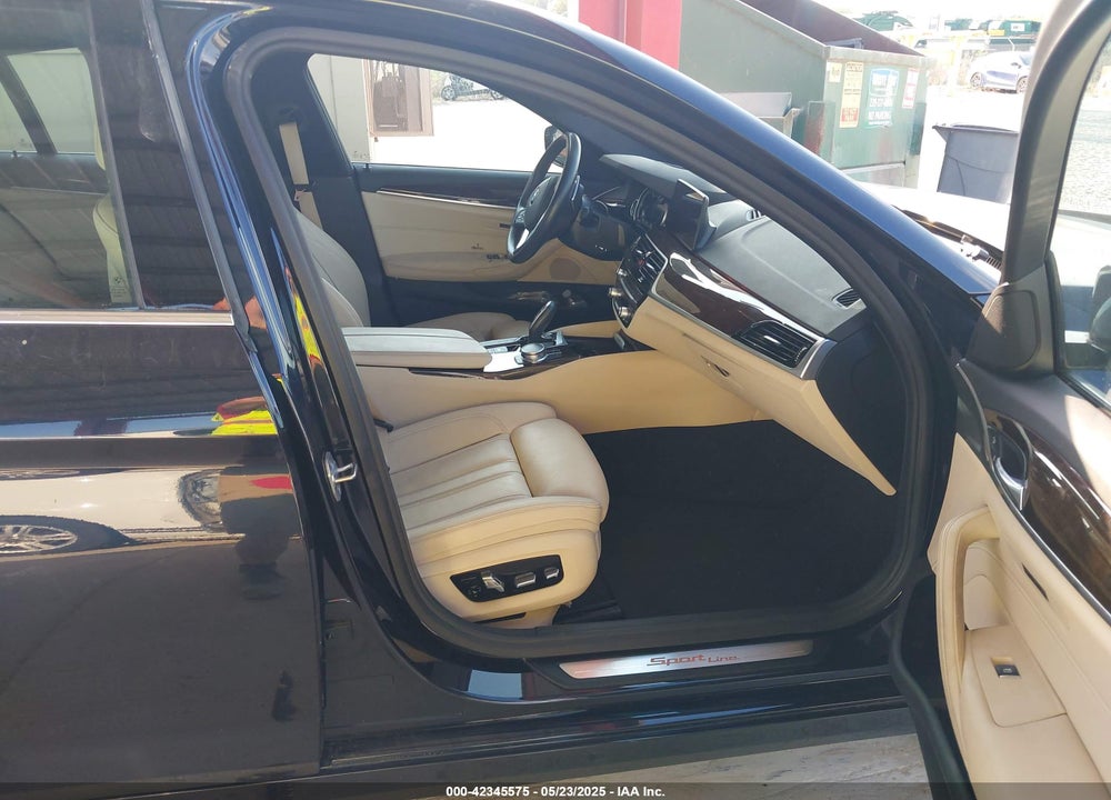 2017 BMW 540I XDRIVE VIN: WBAJE7C31HG888438