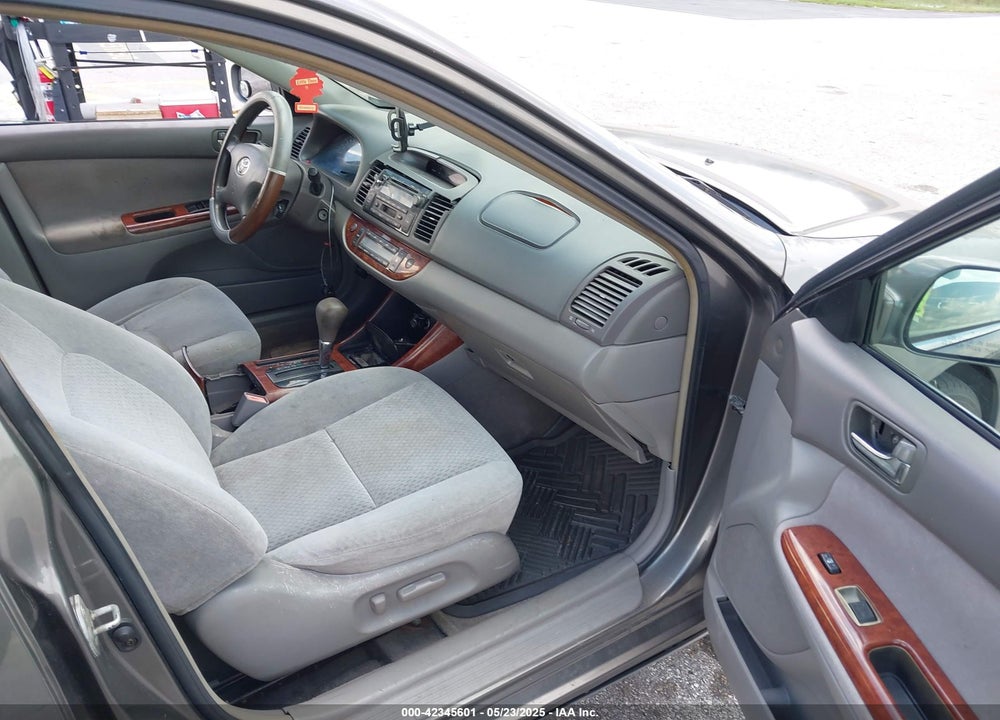 2002 TOYOTA CAMRY LE/SE/XLE VIN: 4T1BE32K52U614396