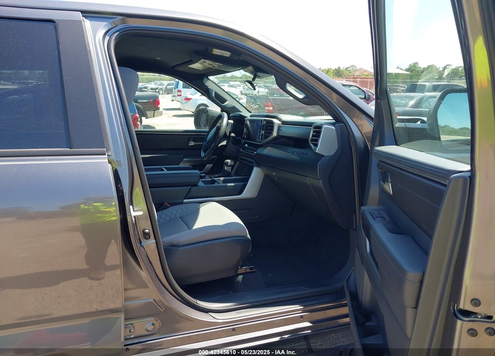 2025 TOYOTA TUNDRA VIN: 5TFLA5DB3SX257215