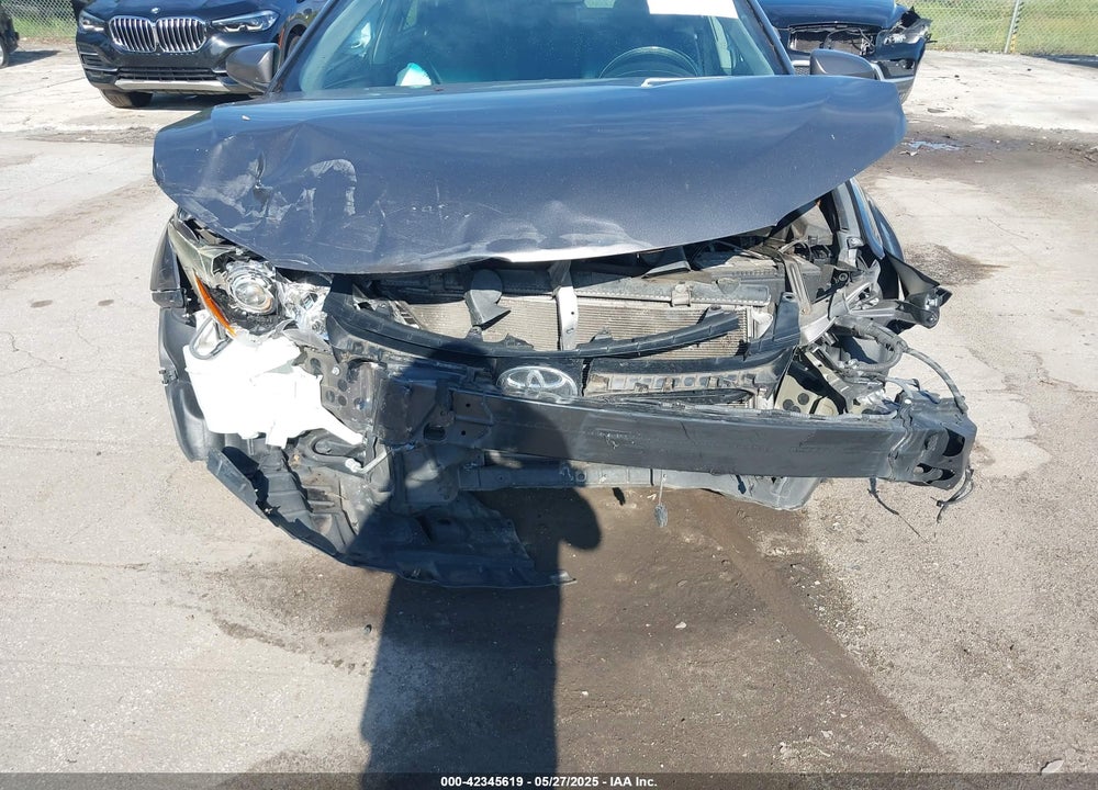 2016 TOYOTA CAMRY VIN: 4T1BF1FK1GU584218