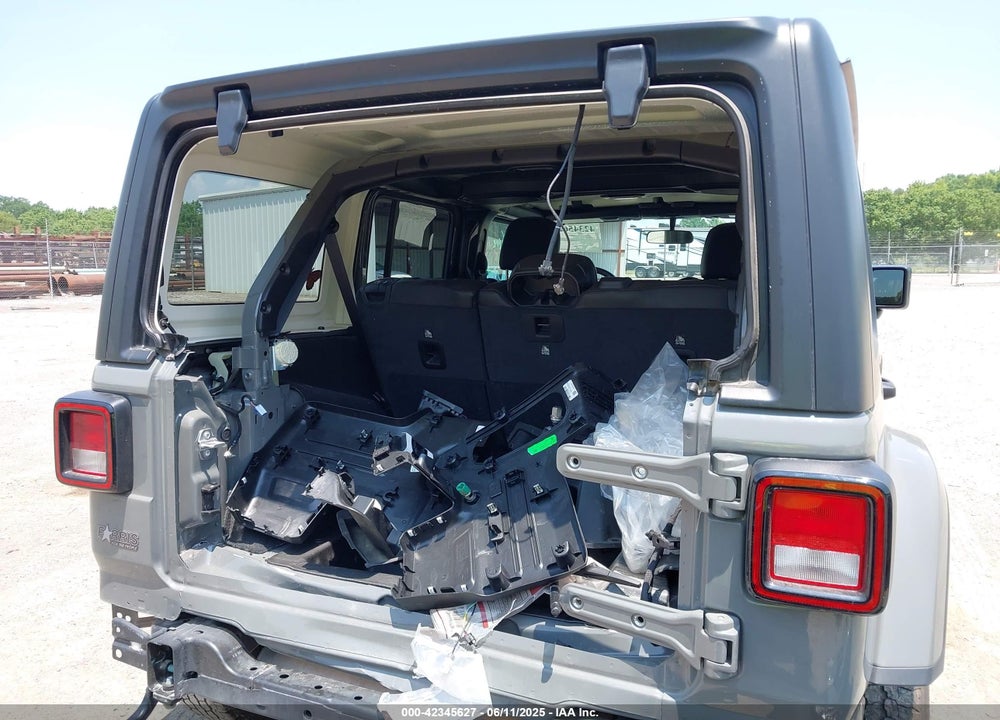 2023 JEEP WRANGLER 4-DOOR FREEDOM 4X4 VIN: 1C4HJXDG6PW576179