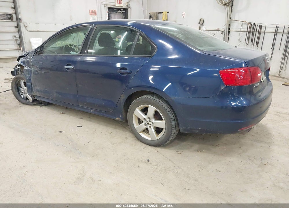2013 VOLKSWAGEN JETTA VIN: 3VW2K7AJ7DM233554