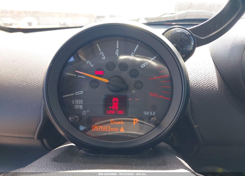 2016 MINI COOPER COUNTRYMAN VIN: WMWZC5C57GWU00192