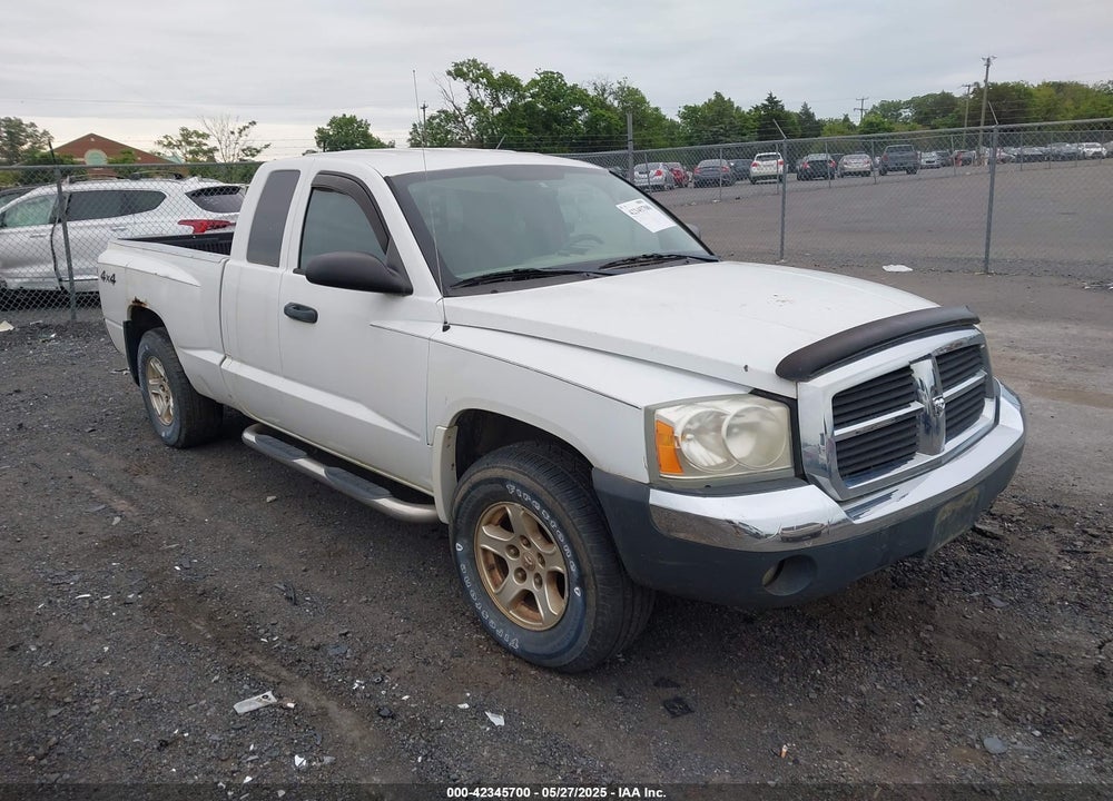 2005 DODGE DAKOTA SLT VIN: 1D7HW42N25S220436