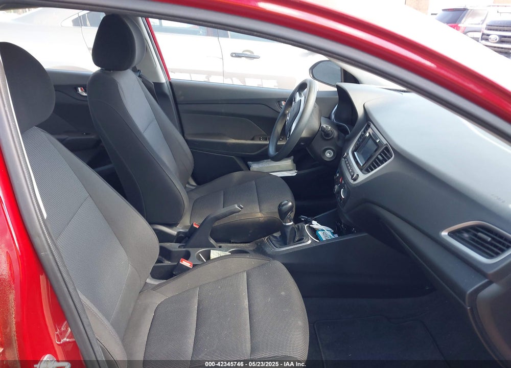 2019 HYUNDAI ACCENT SE VIN: 3KPC24A35KE064617