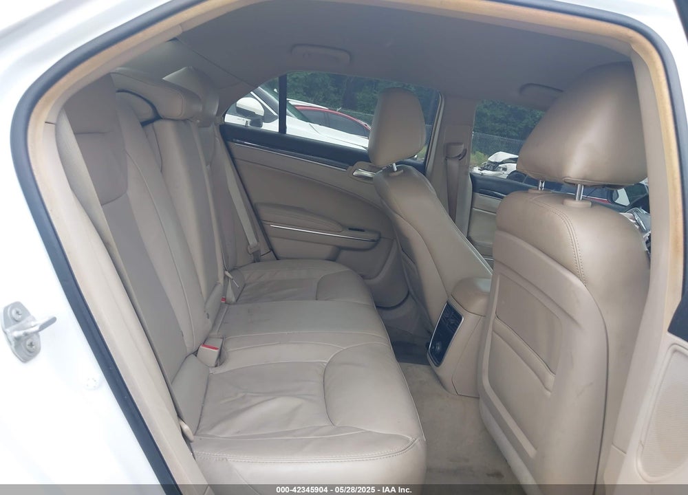 2014 CHRYSLER 300 VIN: 2C3CCAAG3EH355676