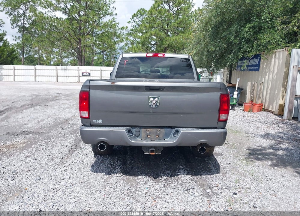 2013 RAM 1500 EXPRESS VIN: 1C6RR6KT2DS562992