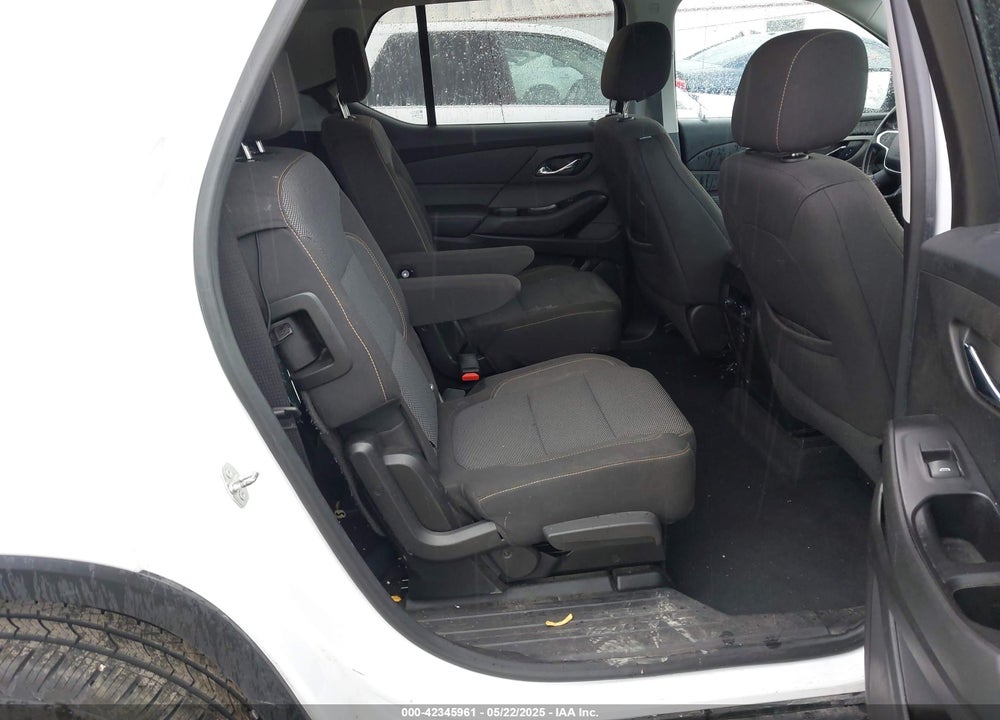 2018 CHEVROLET TRAVERSE 1LT VIN: 1GNEVGKW2JJ159509