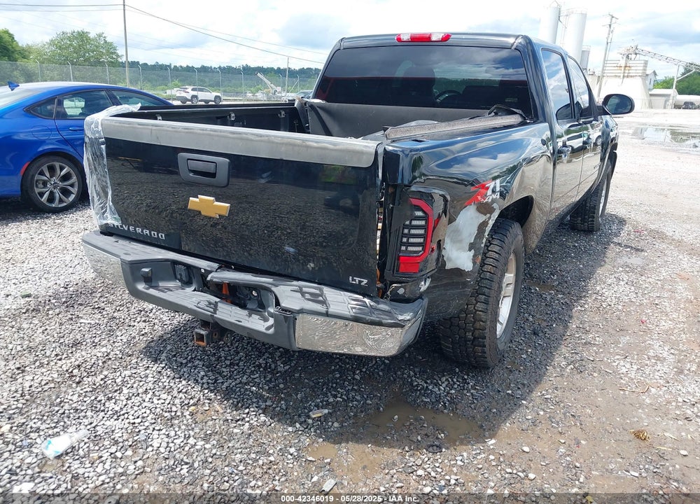 2011 CHEVROLET SILVERADO 1500 VIN: 3GCPKTE39BG281579