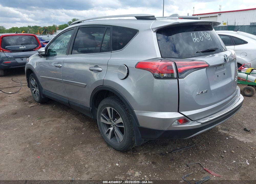 2017 TOYOTA RAV4 VIN: 2T3RFREV1HW666984