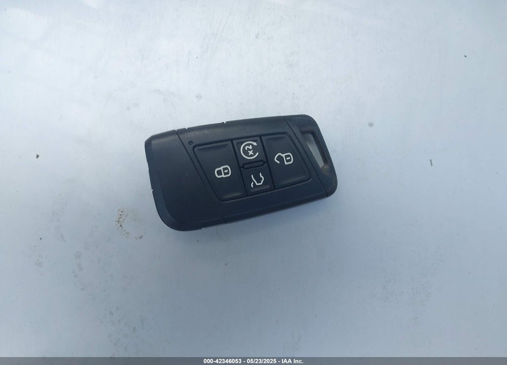 2022 VOLKSWAGEN ATLAS VIN: 1V2AR2CA2NC547804