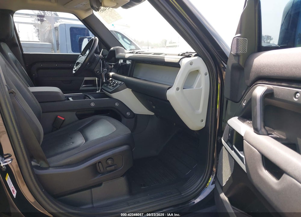 2020 LAND ROVER DEFENDER VIN: SALEP7EU7L2019989