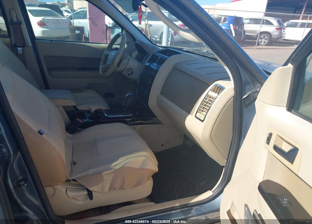 2011 FORD ESCAPE VIN: 1FMCU0EG3BKA24500