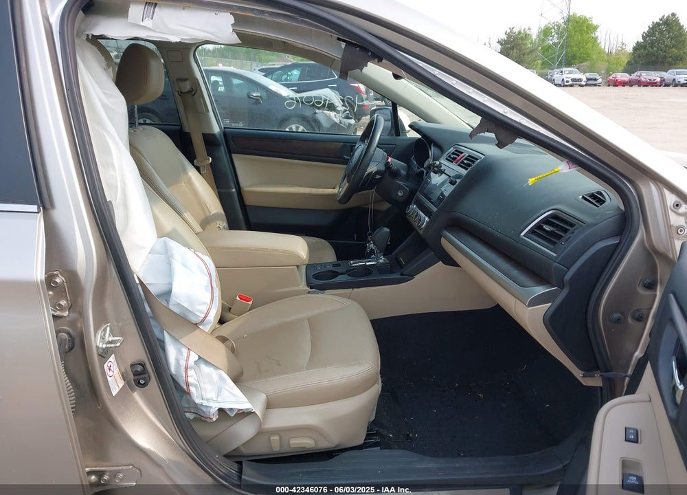 2015 SUBARU OUTBACK 2.5I LIMITED VIN: 4S4BSBJC1F3225490