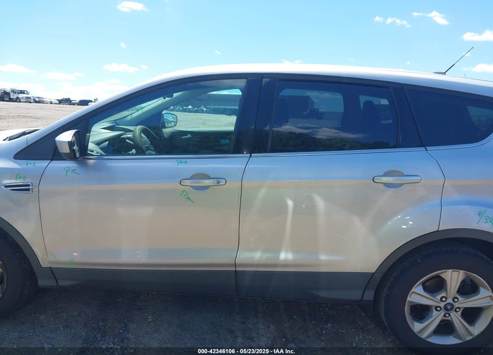 2016 FORD ESCAPE VIN: 1FMCU9GX3GUB28028