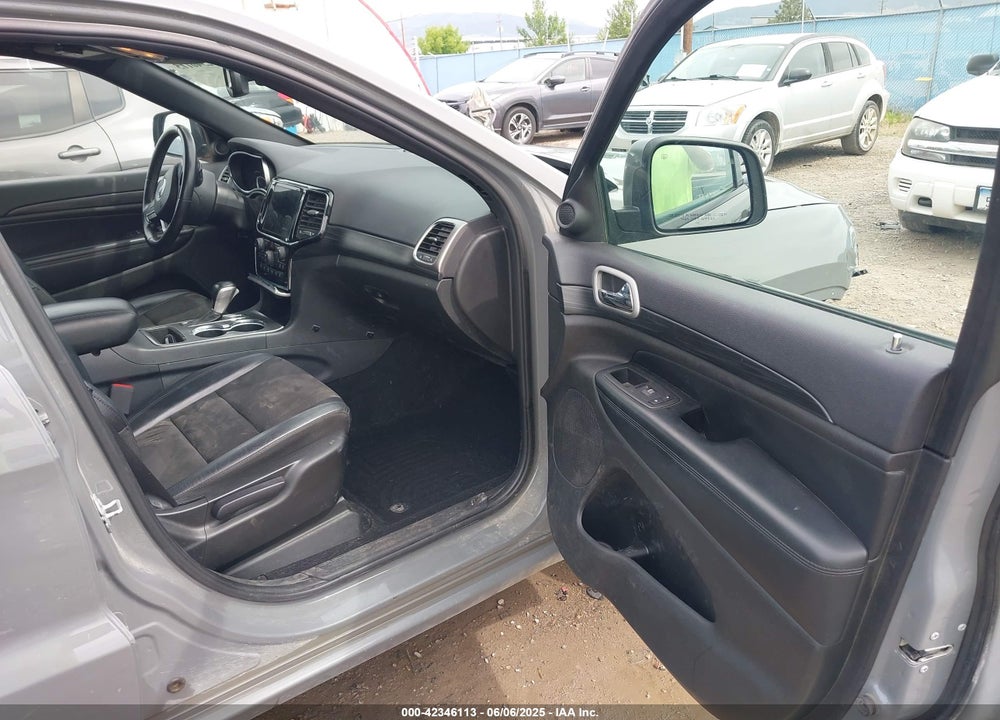 2020 JEEP GRAND CHEROKEE VIN: 1C4RJFAG6LC316685
