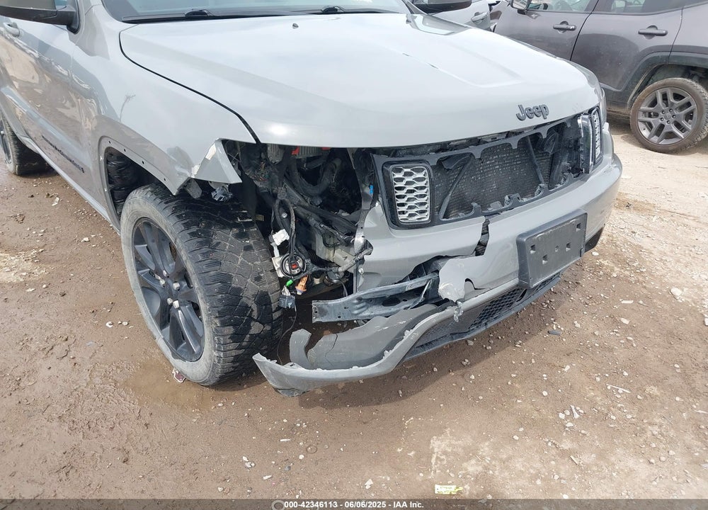 2020 JEEP GRAND CHEROKEE VIN: 1C4RJFAG6LC316685