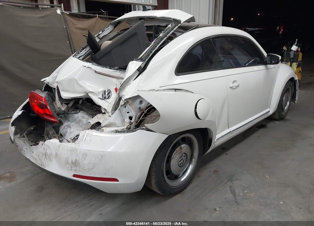2013 VOLKSWAGEN BEETLE 2.5L VIN: 3VWJP7AT3DM615918