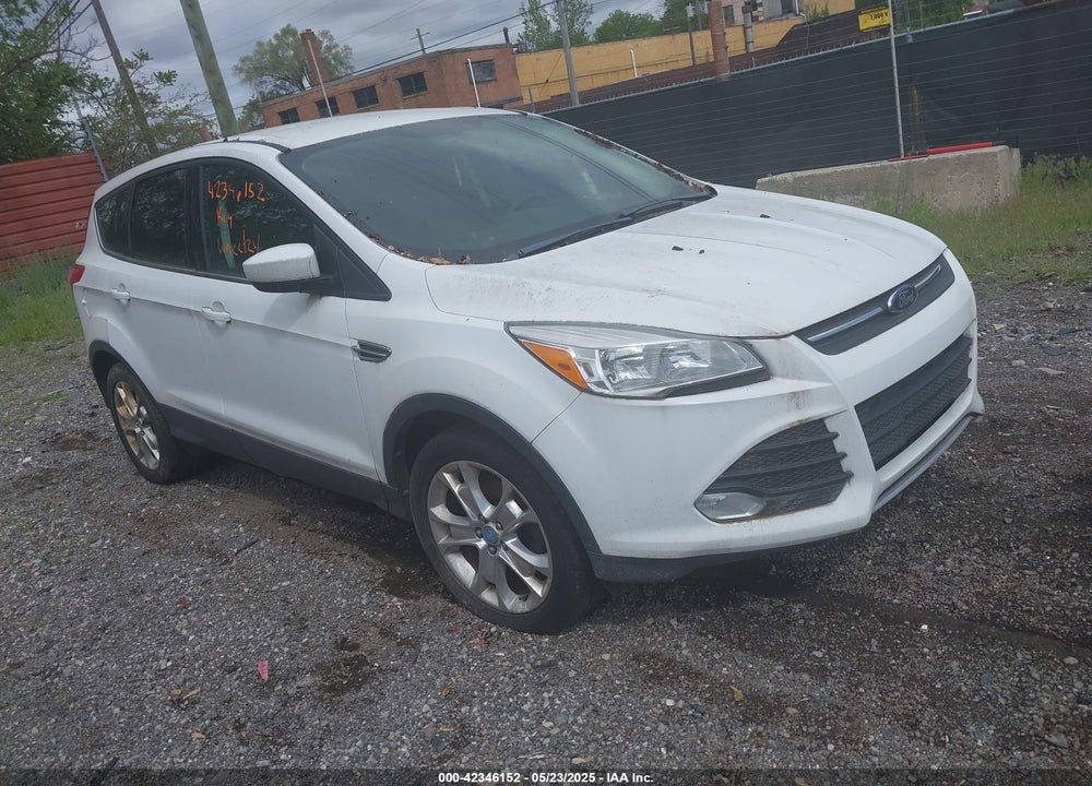 2014 FORD ESCAPE SE VIN: 1FMCU0GX1EUB57195