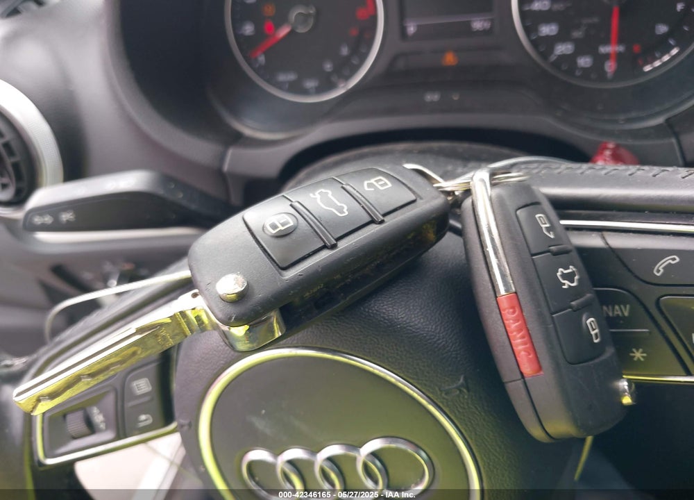 2017 AUDI A3 VIN: WAUAUGFF8H1045400