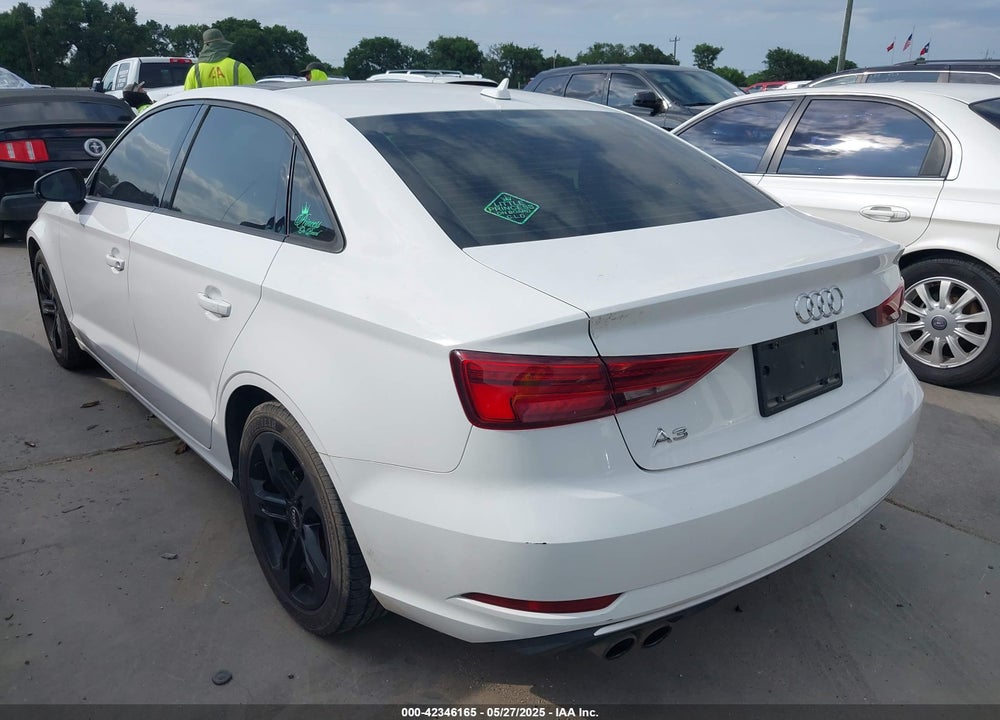 2017 AUDI A3 VIN: WAUAUGFF8H1045400
