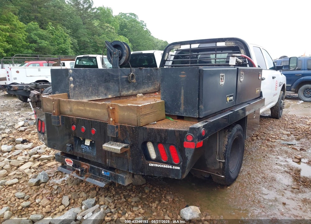 2015 RAM 3500 CHASSIS TRADESMAN/SLT/LAIE VIN: 3C7WRTCL7FG645257